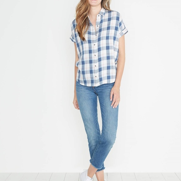 Marine Layer June Shortsleeve Button Down - Picture 4 of 5